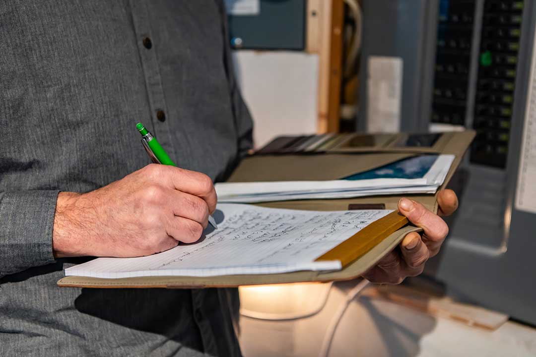 Home Inspection photo from Adobe Stock